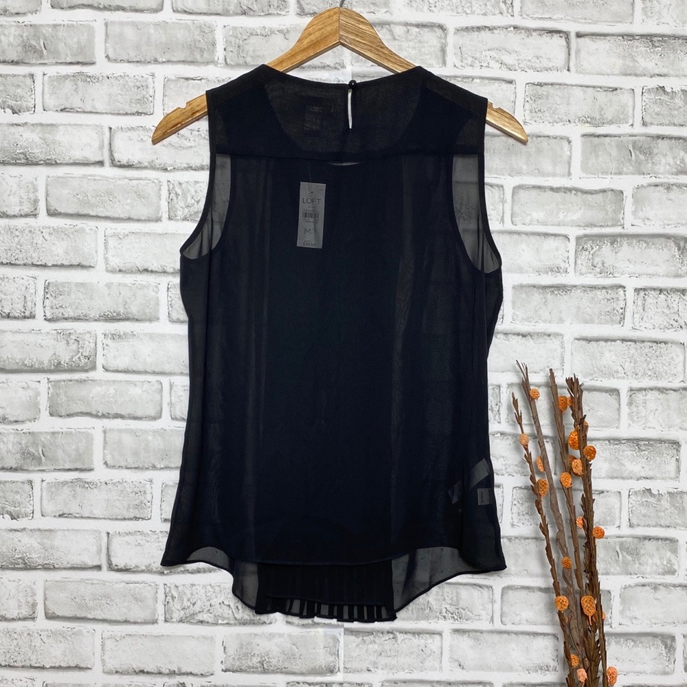 NWT Loft Pleated Black Sheer Sleeveless Top Sz MP - Picture 3 of 8